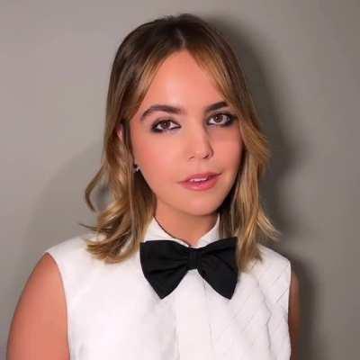 Getting Set For A Night Out 1