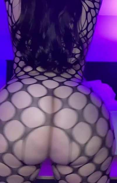 Tell me you wanna fuck me without telling me you wanna fuck me