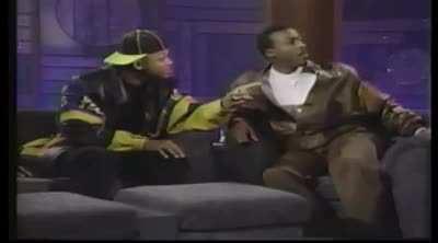 Will Smith joking about an Arsenio Hall's member who had alopecia and lost his hair. 