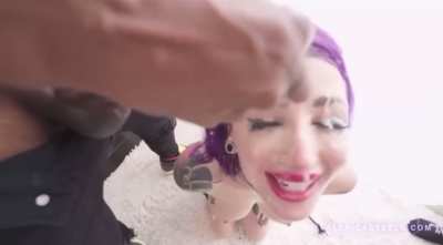 valerica steele takes 11 loads 💦💦 on her face