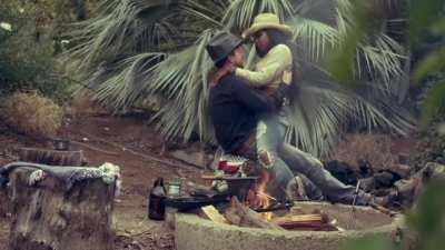 Jenna foxx, hard outdoor fuck with black cowgirl 