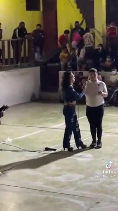 I am the main character. No! I am!