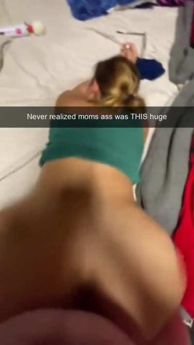 Phat booty mom (41) gives into sons desires (19) after finding his incest porn stash while he was on vacation