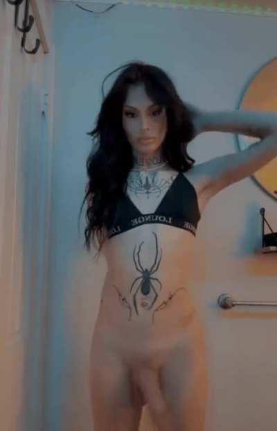 For guys over 25, what's one word you'd use to describe my girl dick?