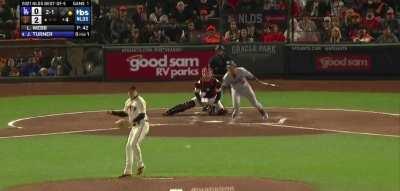 [Highlight] Tommy La Stella and Brandon Crawford flip a sexy double play to get out of the 4th