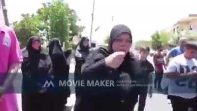 Free voice from the Shia community: “we are the two strongest parties (hezb & amal) , we have the weapons and money yet we don’t have food or water. We can’t find a piece of bread. Shame on you!”