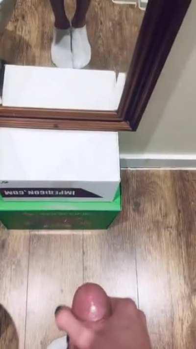 Its my birthday so heres a gif of me cumming 🥳💦