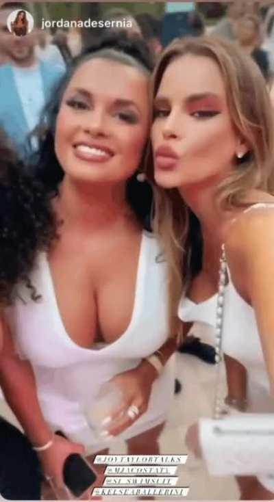 Look at our Queen 👑. I need to bless this ASAP (DM)