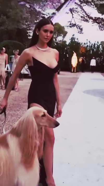 Never knew Nina Dobrev was busty