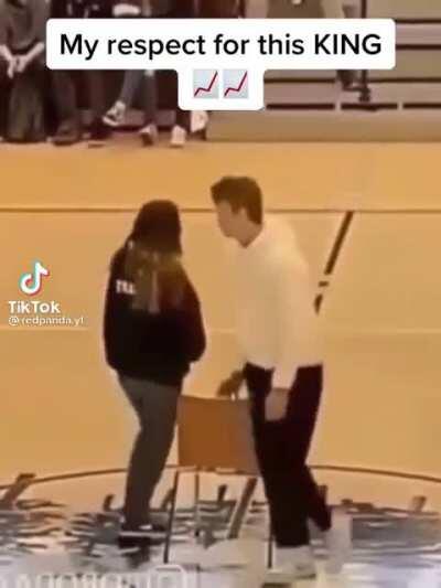 This man does not care in the slightest and i respect it