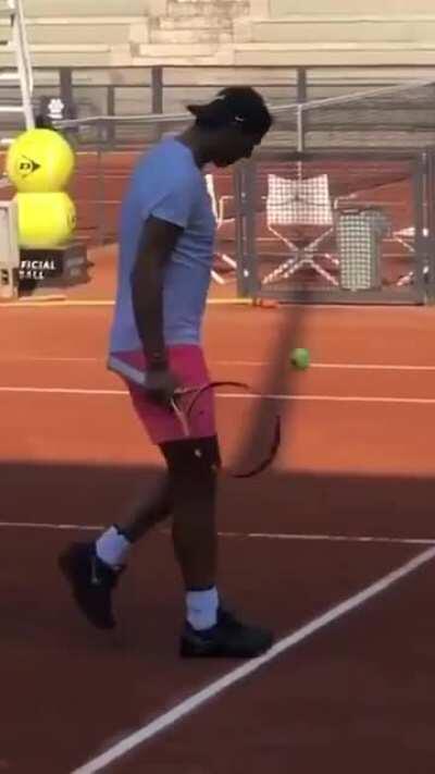 Rafa has mad skills 🎾 ⚽