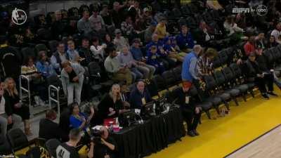 [Highlight] Doris Burke saves Mark Jones life on the sidelines from incoming basketball