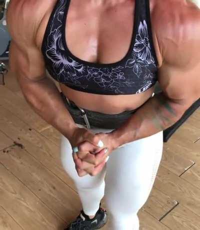 Physique coach @amazona_fit