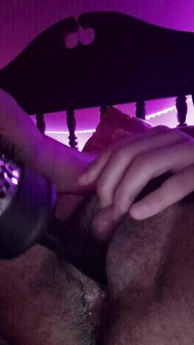 Really need someone to cum deep inside my hole =s