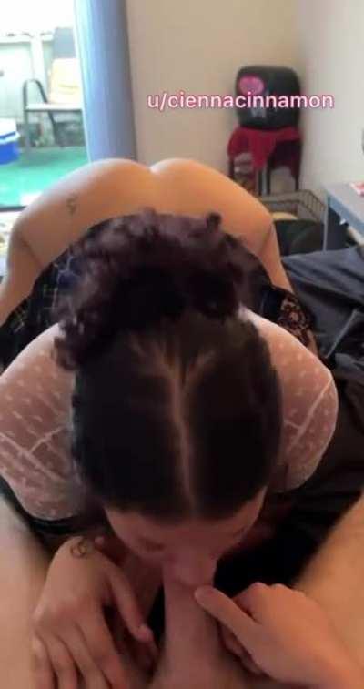 his tip is so big i can gag on it!🤤