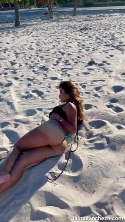 That asshole must taste like honey