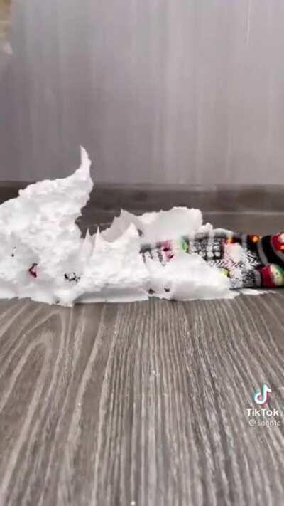 This person really thought he can crush soap (Watch till the end)