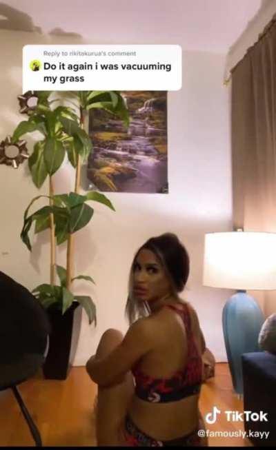 Yes reverse cowgirl 🤠