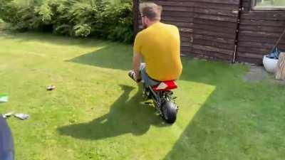 Riding sport bikes sucks when you’re tall!