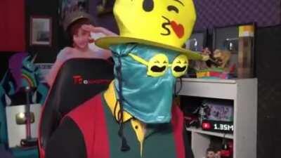 Lo encontré por me da risa el edit , por fa no me funen :