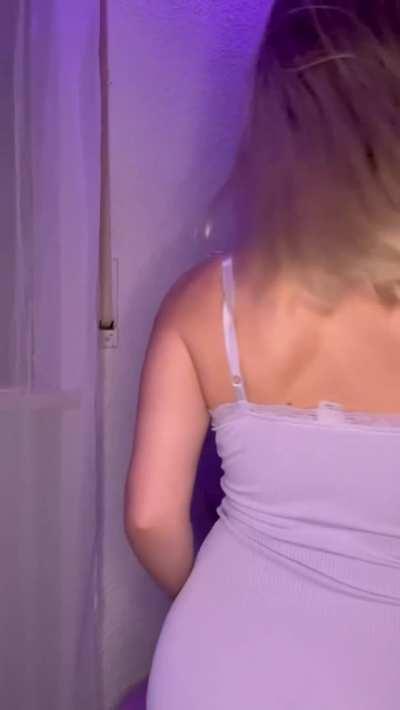 would u let me go out in this even when i wear no panties