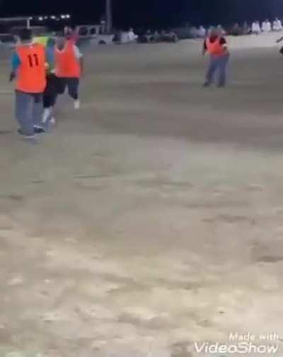 Hold my cast while I attempt an unnecessary bicycle kick for the camera