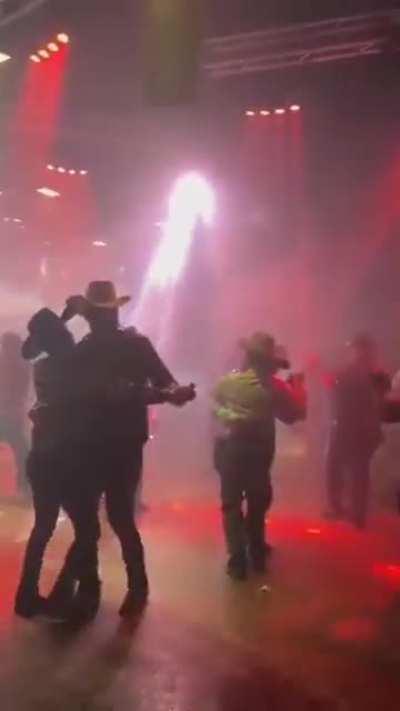 De noche cuidate te arrimen un susto