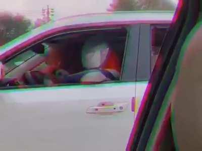 Meus amigos depois de bater na professora