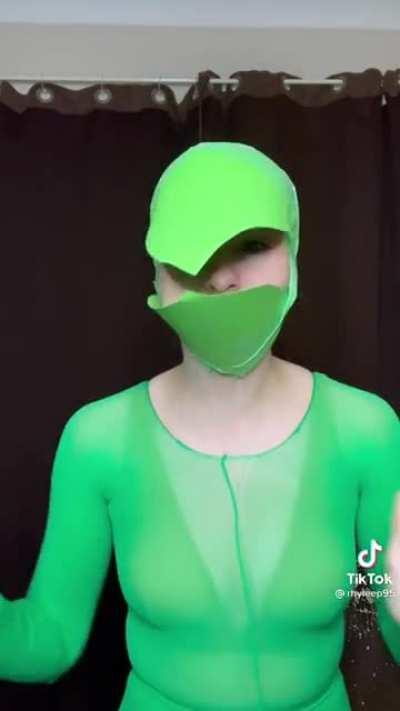 I feel like Elyse should see this (if she haven't yet)