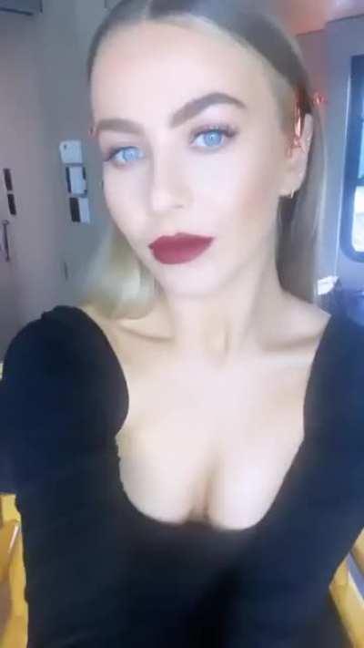 Julianne Hough- 11-24-21