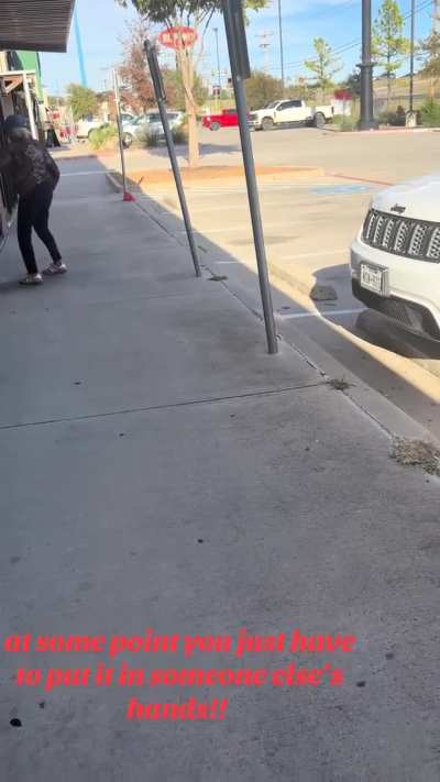 Boomer gets arrested at pharmacy