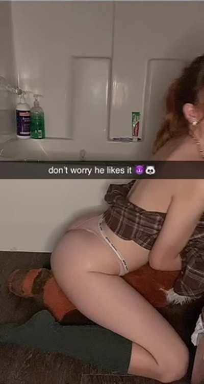 Two redheads, one bathtub 🦊