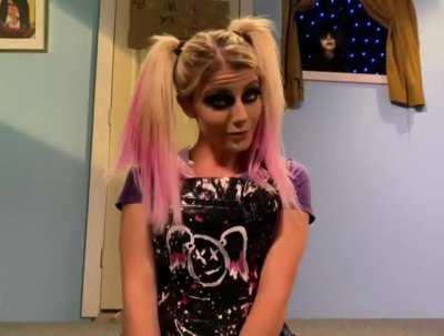 Alexa Bliss on Cameo