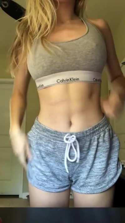 [F] Do y'all like my matching set?