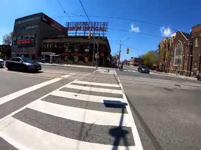 Motorcycle vs cyclist road rage