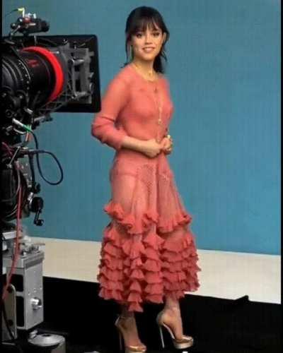 The way Jenna Ortega pulls up that dress