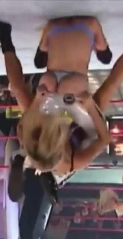Trish Stratus’s ass in a thong