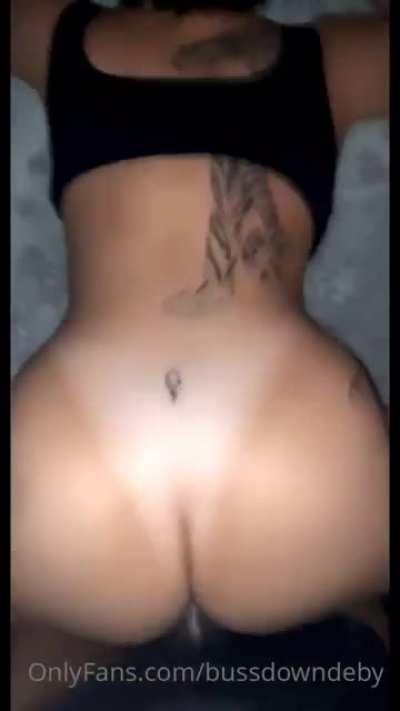 Bussdowndeby vid want her mega hit dm if interested