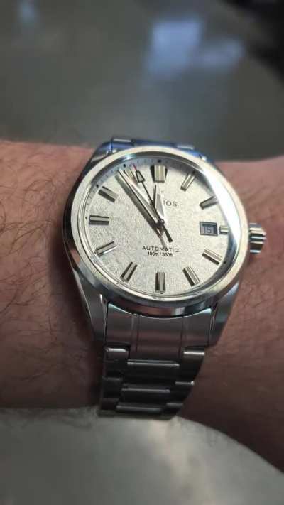 Cronos White Dial Birthday Arrival