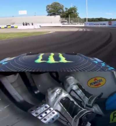 Have to appreciate the foot work