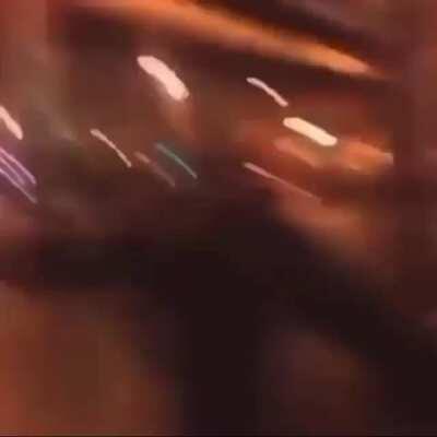 He palmed that nigga head like he was bout to dunk that bitch 😂