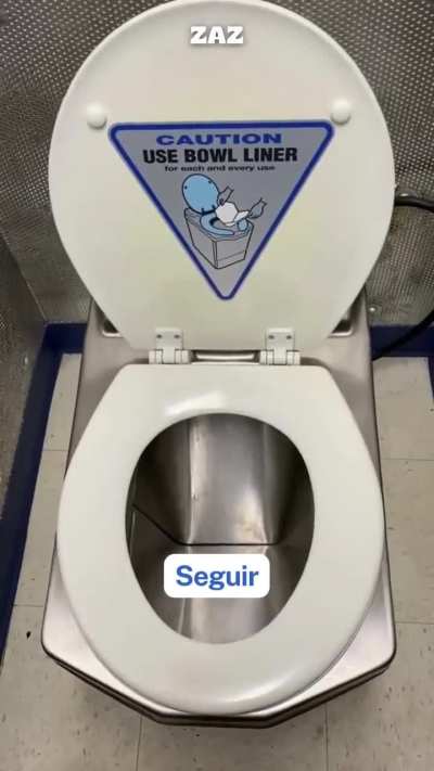 Quem usaria essa vaso sanitário de fogo?