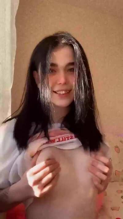 Adorable Reveal Before Spanking Her Ass