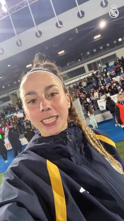 What should we do with Athenea's pretty face?