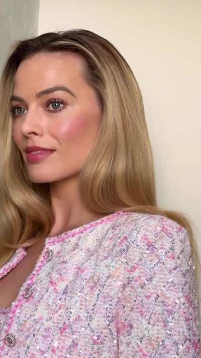 Margot Robbie 