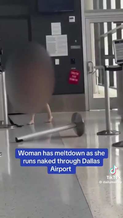 Woman Has Breakdown As She Runs Naked Thru Airport (Nudity Censored)