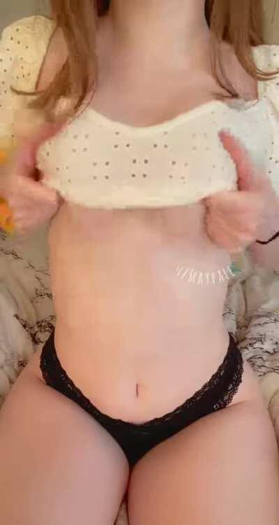 Just a little tittydrop for you 🤍