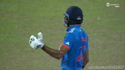 Rohit Oppenheimer and Rahul Einestine discussing Ahmedabad Project