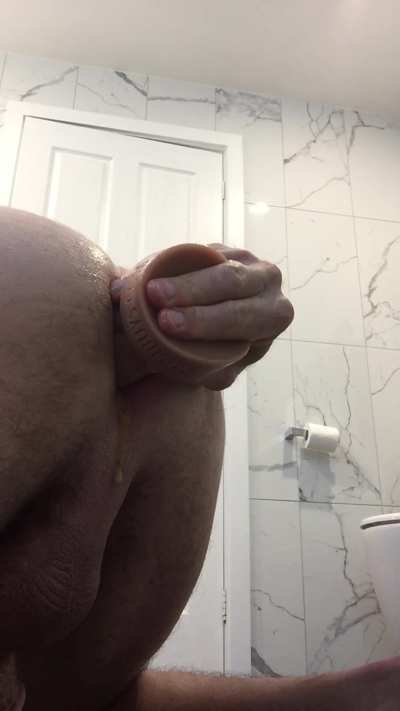 Anyone think they can pound my cunt harder?