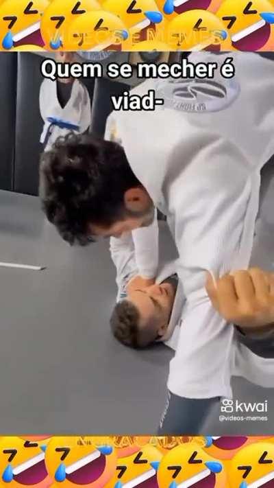 Quem se mexer e viado